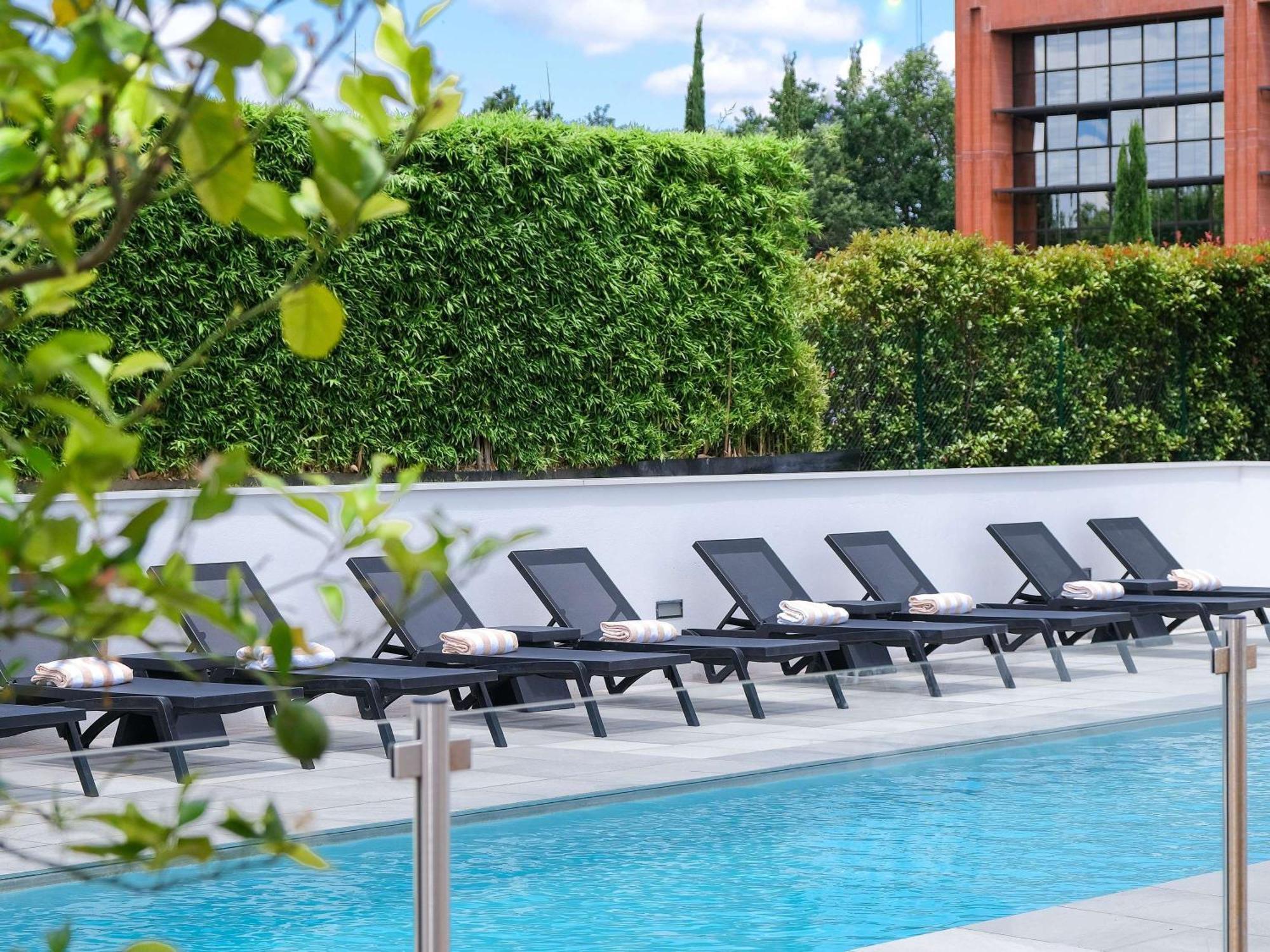 Hotel Ibis Styles Toulouse Labège Exterior foto